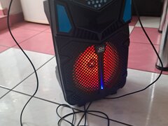 Boxa portabila bluetooth